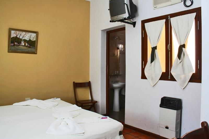 Donna Alda Hotel Salta Ngoại thất bức ảnh